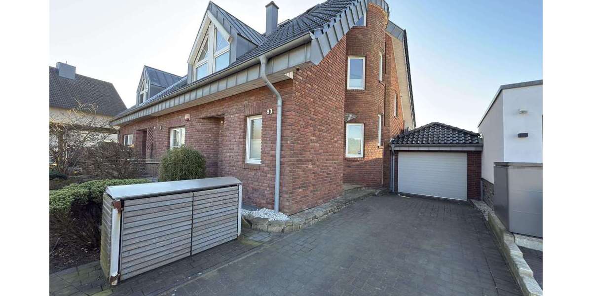 Einfamilienhaus Bottrop Feldhausen - 7.5 Zimmer, 231 m&sup2;, 2.100&euro; | Angebot:27259276
