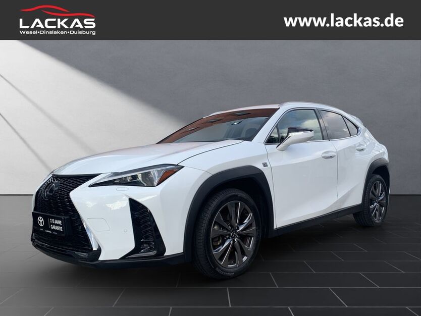 Lexus UX 9.600 km 36.450 € Duisburg 47055
