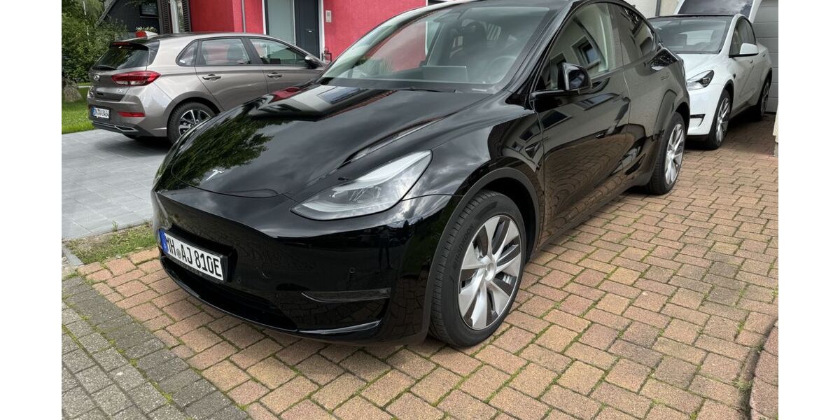 Tesla Model Y 38.800 km 34.500 &euro; Mülheim an der Ruhr 45481