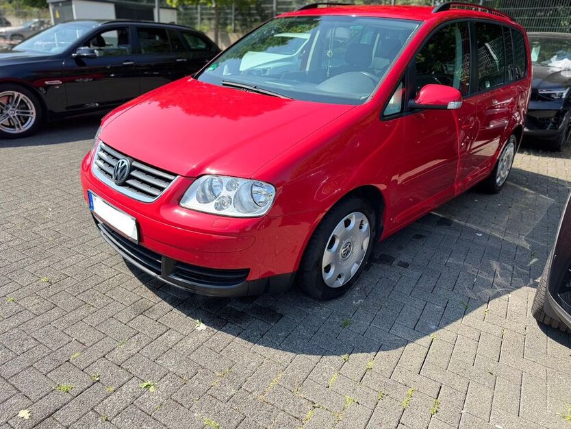 VW Touran 208.500 km 1.900 € Gelsenkirchen 45881