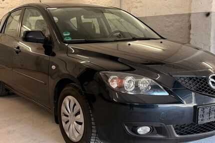 Mazda 3 215.000 km 2.750 &euro; Wuppertal 42289