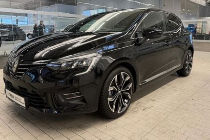 Renault Clio 11.000 km 15.900 &euro; Oberhausen 46049