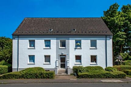 Frisch renovierte 2-Zimmer-Wohnung mit Garten - Einzug zum 01.03 möglich... 2.5 zimmer