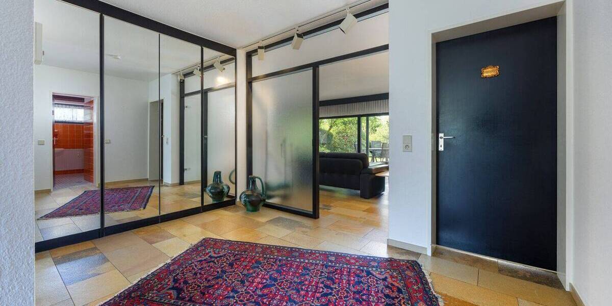 Einfamilienhaus Wuppertal Ronsdorf - 7 Zimmer, 263 m&sup2;, 670.000&euro; | Angebot:26656752
