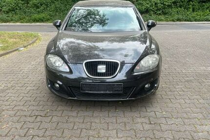 Seat Leon 157.000 km 3.799 € Essen 45356