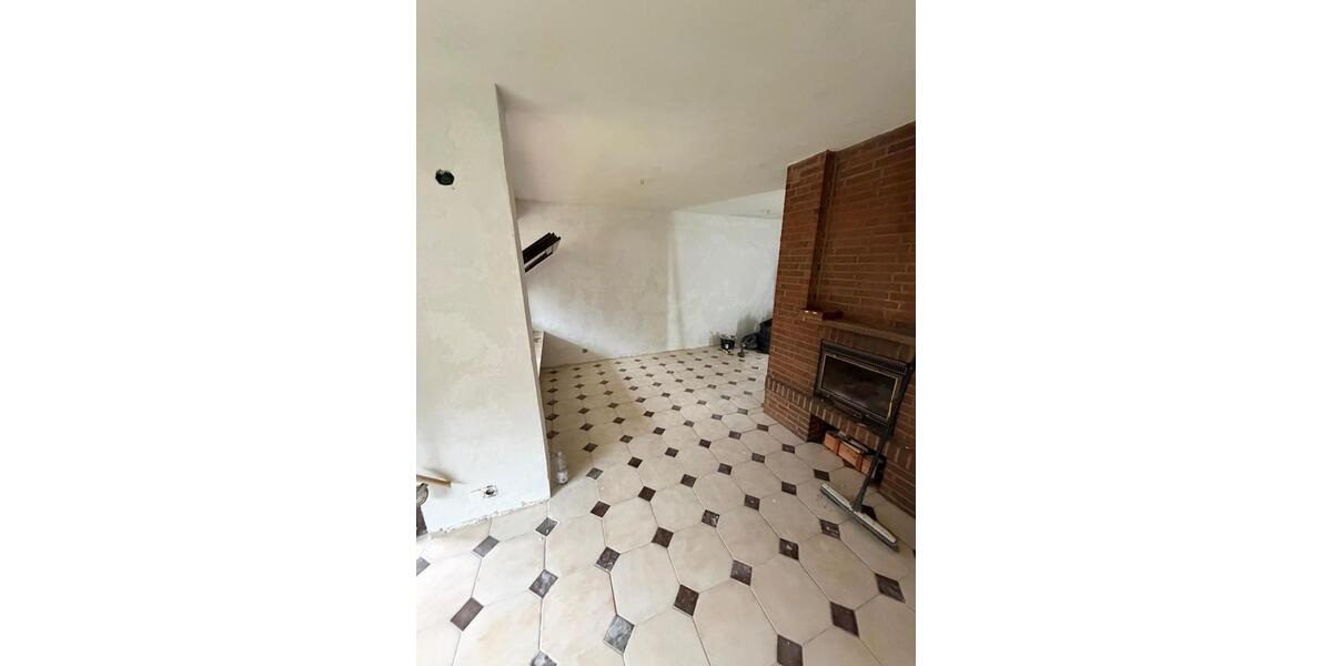 Erdgeschoßwohnung Schwerte - 3 Zimmer, 81 m&sup2;, 250.000&euro; | Angebot:25297046