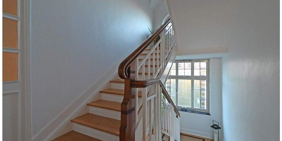 Eine echte Rarität! Historisches Pfarrhaus auf tollem Grundstück in Bochum-DahlhausenLinden 1 zimmer