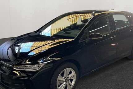 VW Golf 15.632 km 24.990 € Castrop-Rauxel 44575
