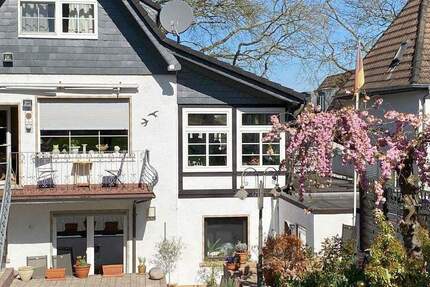 Haus Essen Kupferdreh - 6 Zimmer, 215 m&sup2;, 670.000&euro; | Angebot:25724207