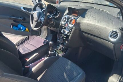Opel Corsa 112.000 km 5.666 &euro; Lünen 44534