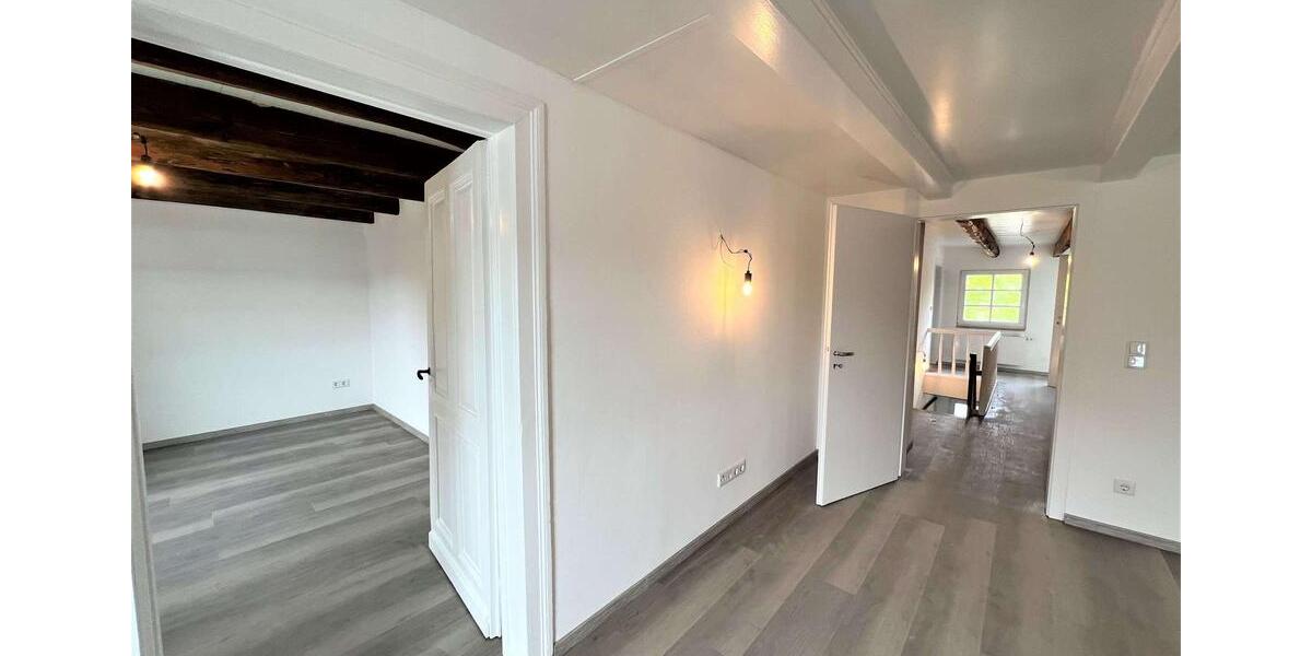 Einfamilienhaus Marl Alt-Marl - 7 Zimmer, 198 m&sup2;, 2.178&euro; | Angebot:24792811