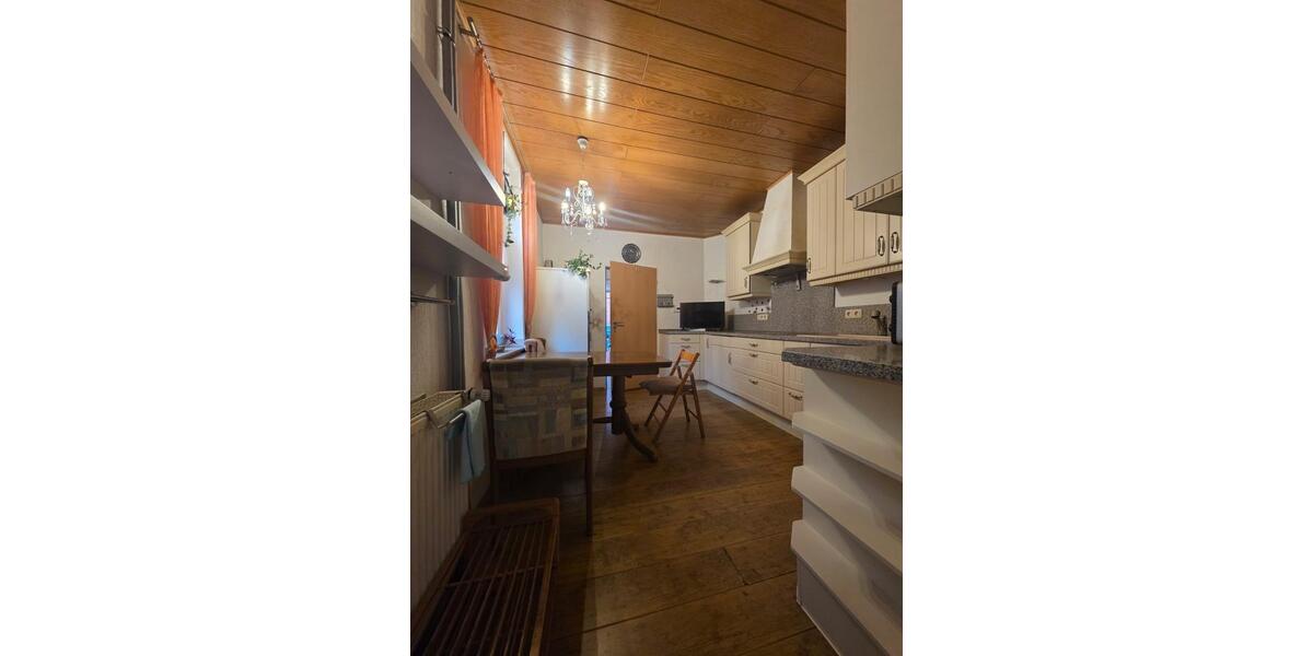 Reihenhaus Essen Stadtbezirk V - 3 Zimmer, 67 m&sup2;, 1.000&euro; | Angebot:25176393