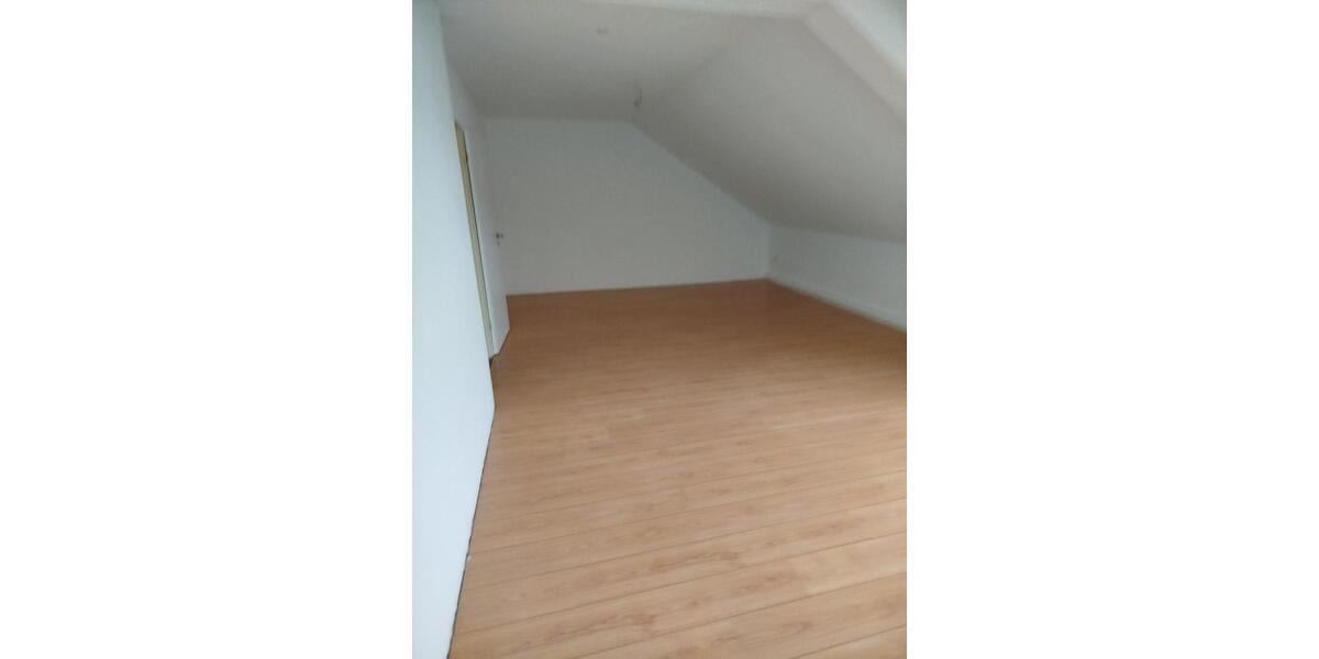 Dachgeschoßwohnung Dortmund Hörde - 2 Zimmer, 57 m&sup2;, 475&euro; | Angebot:25305703