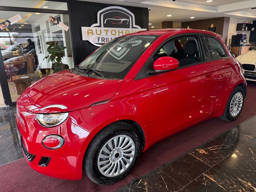 Fiat 500 2.899 km 16.950 € Essen 45139