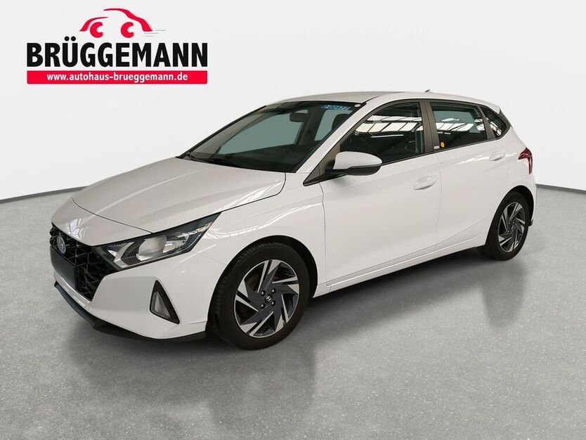 i20