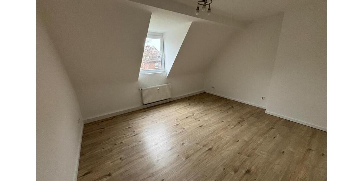 Dachgeschoßwohnung Bottrop Boy - 3 Zimmer, 53 m&sup2;, 500&euro; | Angebot:25560378