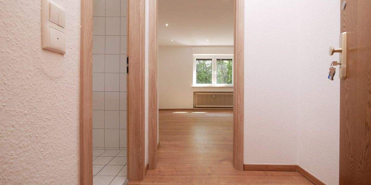 Etagenwohnung Gelsenkirchen Bulmke-Hüllen - 1 Zimmer, 32 m&sup2;, 240&euro; | Angebot:25707106