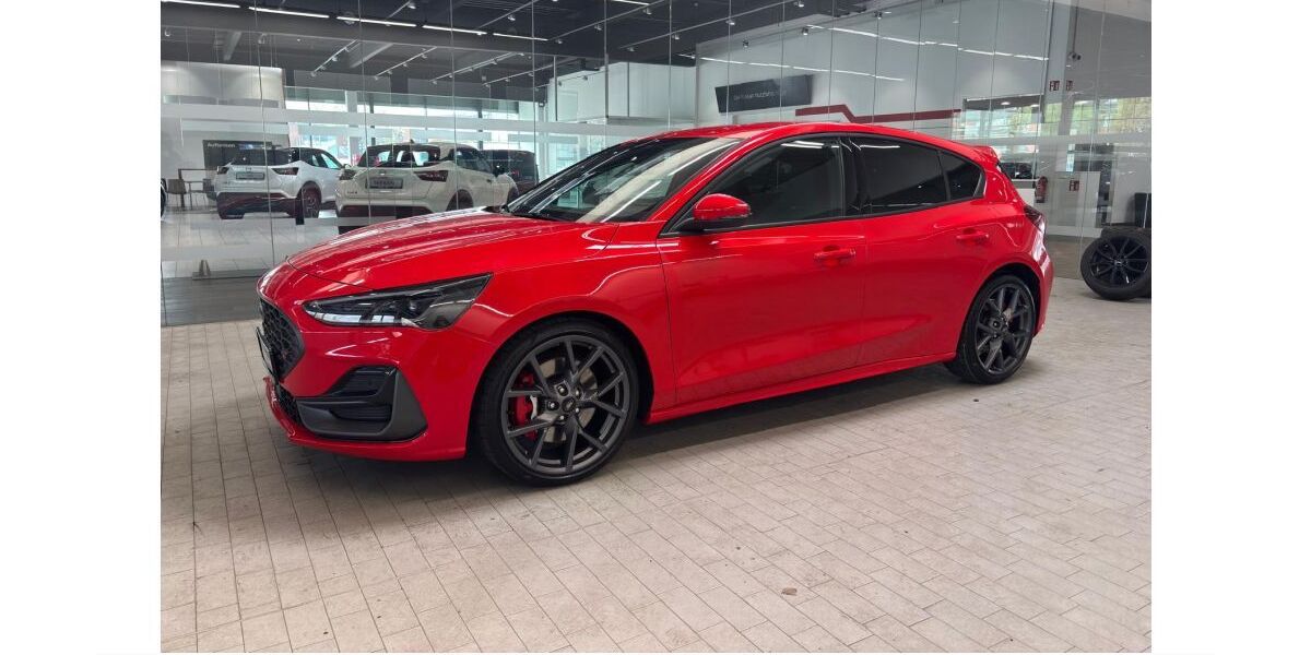 Ford Focus 34.936 km 28.780 &euro; Oberhausen 46049