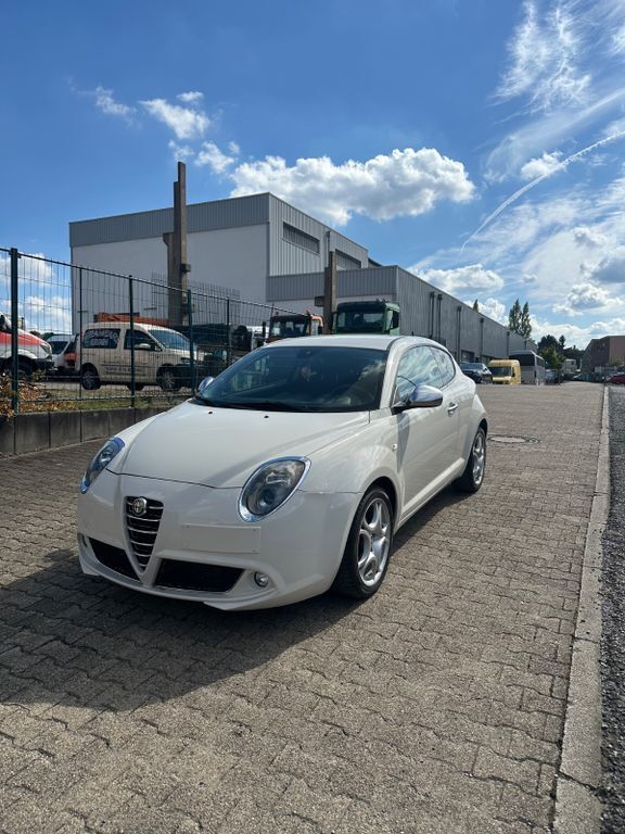 Alfa Romeo MiTo 68.126 km 6.950 € Altenessen 45326
