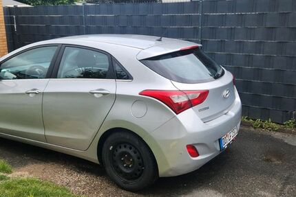 Hyundai i30 173.000 km 4.750 &euro; Dortmund 44357