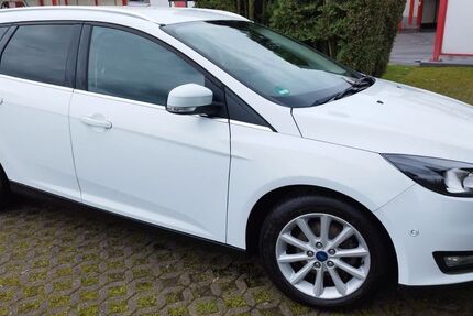 Ford Focus 118.000 km 9.050 &euro; Oer-Erkenschwick 45739