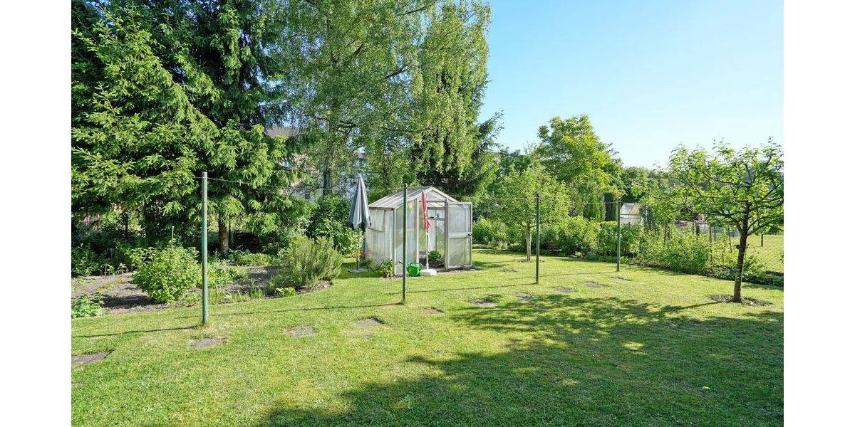 Doppelhaushälfte Bochum Wattenscheid - 6 Zimmer, 131 m&sup2;, 195.000&euro; | Angebot:23956633