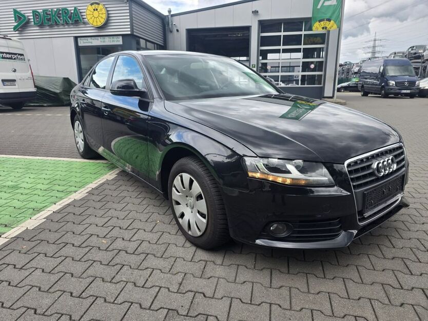 Audi A4 157.000 km 4.290 € Bottrop 46238