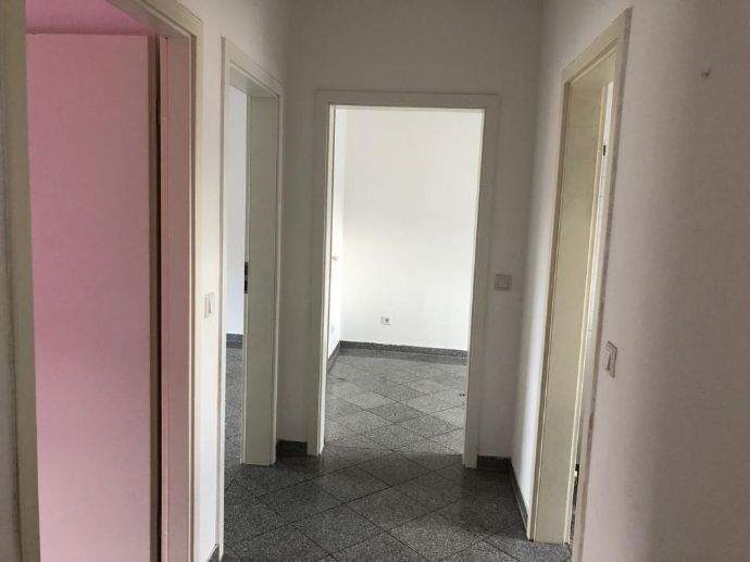 Gut geschnittene Maisonette-Wohnung! XL-Wohnung in GE-Horst im DG sucht Mieter - 4,5 Zi. 85m² im 3.OG 4 zimmer