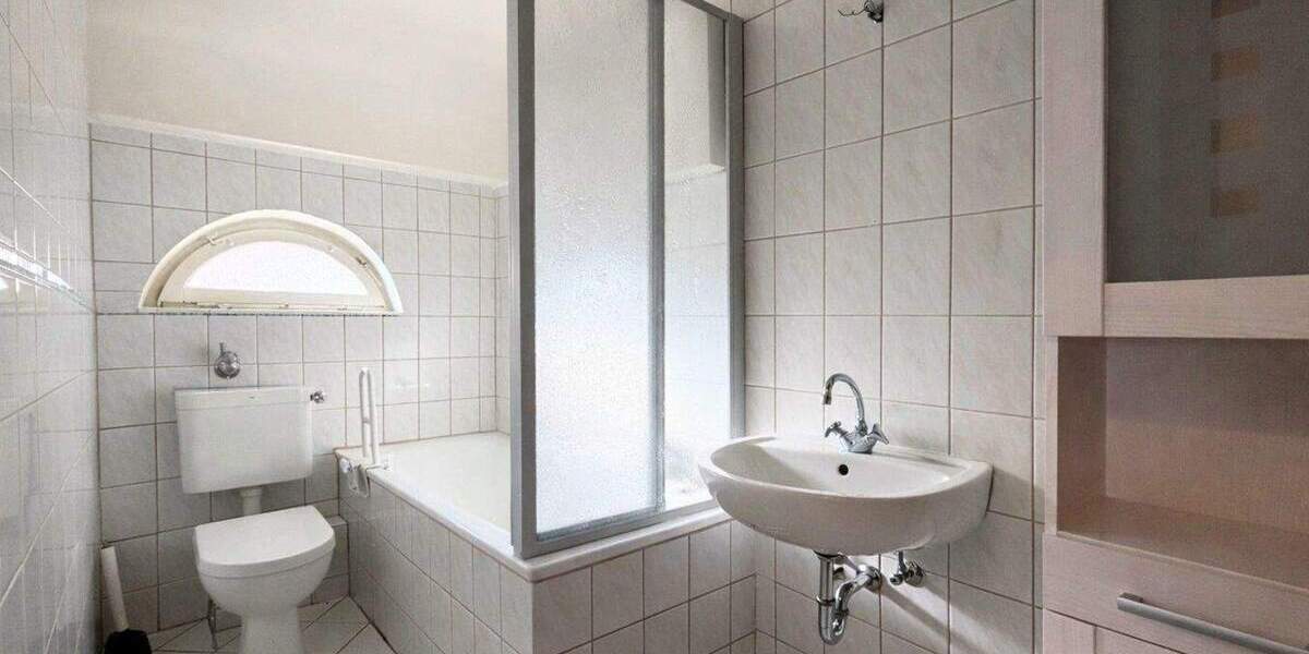 Reihenendhaus Gelsenkirchen Bismarck - 6 Zimmer, 200 m&sup2;, 249.000&euro; | Angebot:25779459