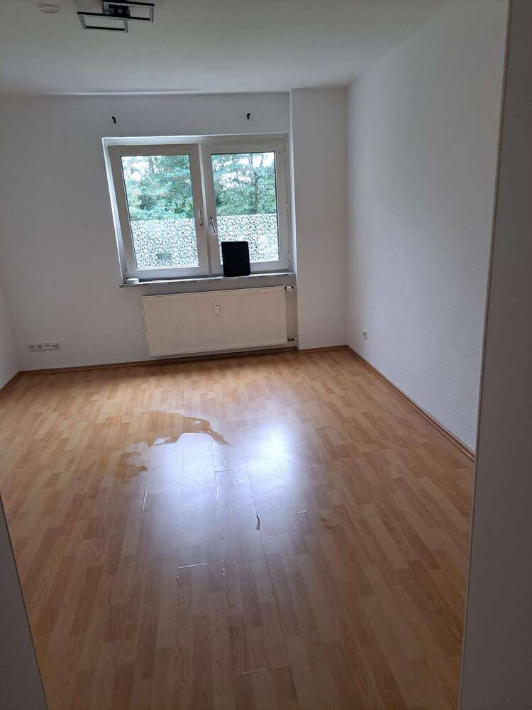 Wohnung zum Mieten in Duisburg 410 € 43.19 m²