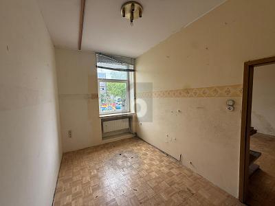 RENOVIERUNGSBEDÜRFTIG MIT VIEL POTENZIAL