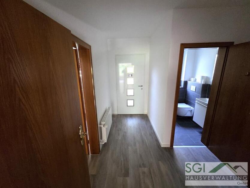 Vermietet wird ein gut geschnittenes Reihenmittelhaus in Mülheim