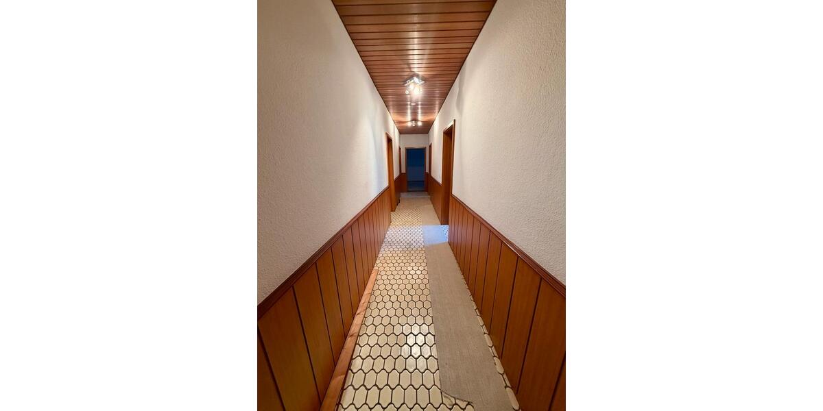 Großzügige 4-Zimmer-Wohnung in zentraler Lage von Velbert-Neviges 4 zimmer