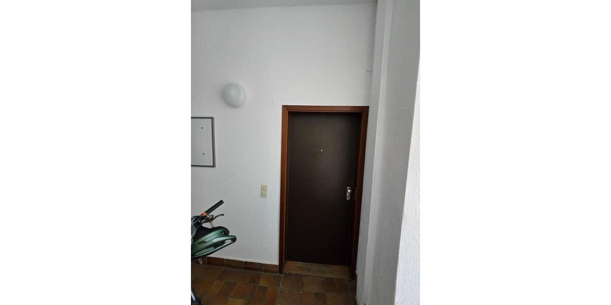 Erdgeschoßwohnung Wuppertal Arrenberg - 3 Zimmer, 65 m&sup2;, 790&euro; | Angebot:25635958