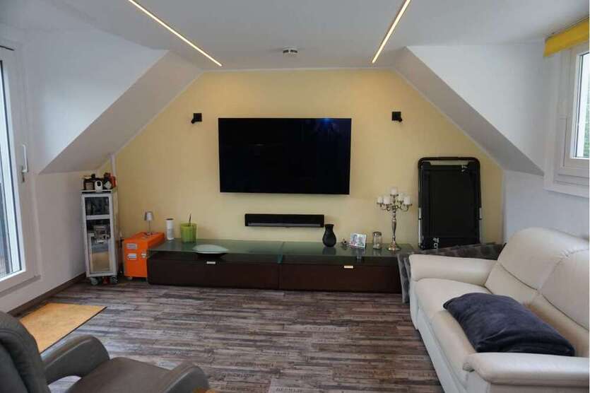 Haus zum Kaufen in Velbert 489.950 € 213 m²