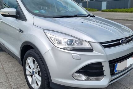 Ford Kuga 89.999 km 12.990 € Dortmund 44263