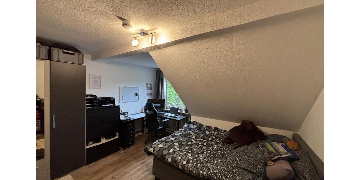 Dachgeschoßwohnung Bochum Bochum-Ost - 1.5 Zimmer, 34 m&sup2;, 245&euro; | Angebot:26672563