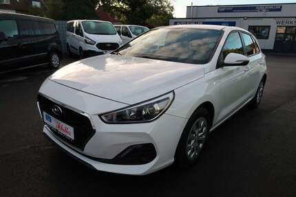 Hyundai i30 55.600 km 14.700 € Bochum 44803