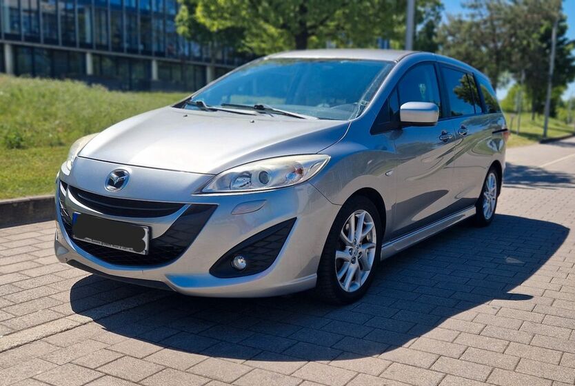 Mazda 5 134.900 km 8.499 € Essen 45139