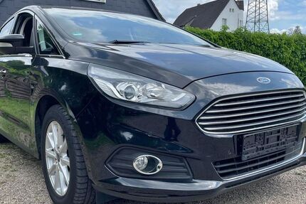 Ford S-Max 100.000 km 14.500 &euro; Mülheim a. d. Ruhr 45472