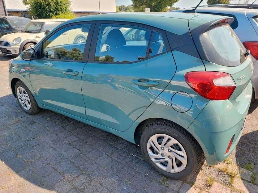 Hyundai i10 1.511 km 12.900 € Bottrop 46242