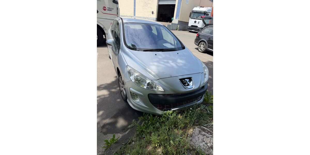 Peugeot 308 148.000 km 950 &euro; Wuppertal 42285