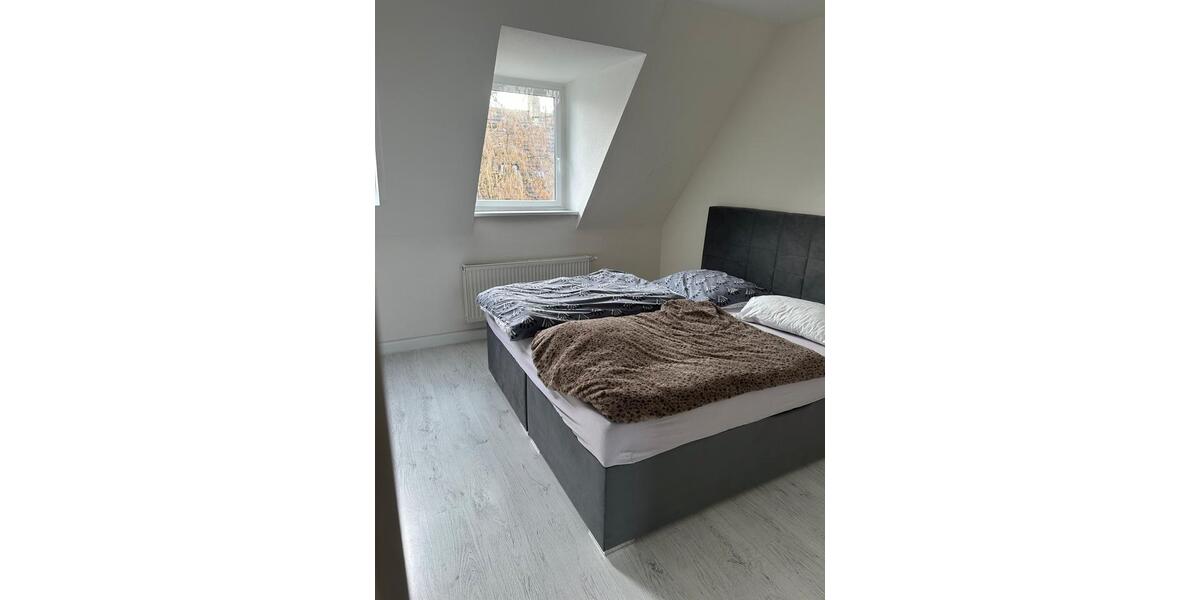Dachgeschoßwohnung Marl Alt-Marl - 3 Zimmer, 63 m&sup2;, 600&euro; | Angebot:25171873