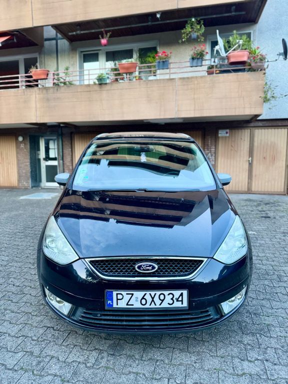 Ford Galaxy 304.000 km 2.150 € Gelsenkirchen 45888