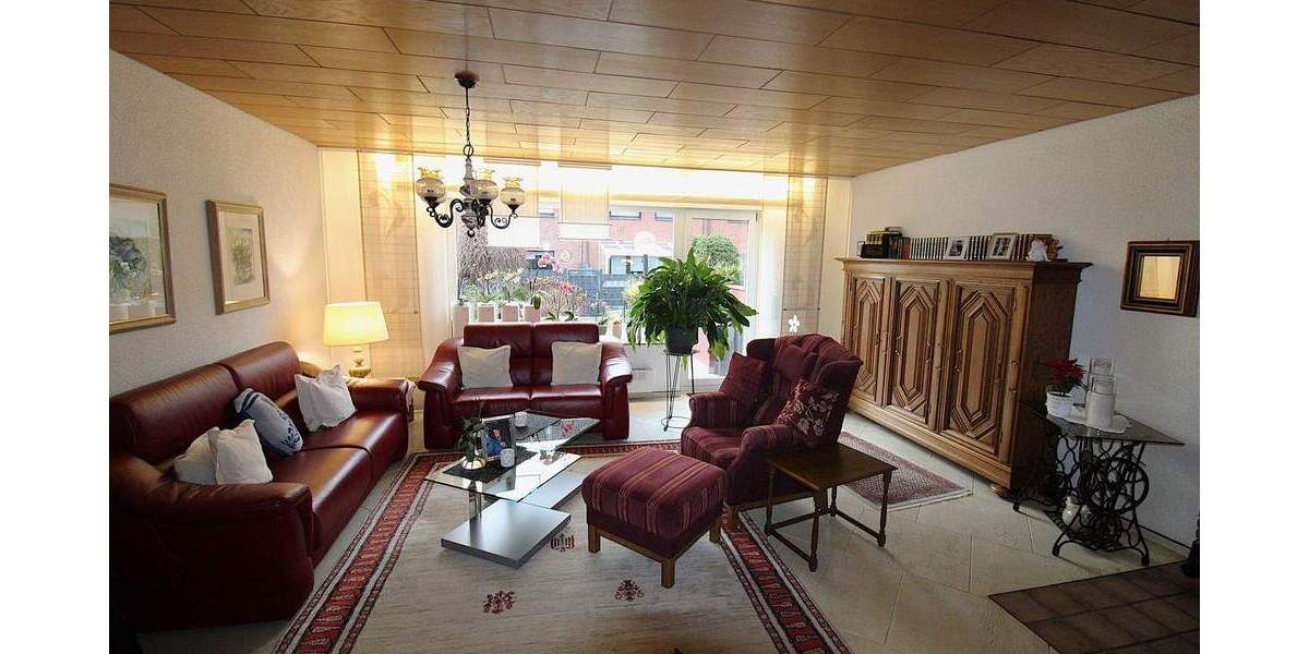 Mehrfamilienhaus, Wohnhaus Gladbeck Zweckel - 6 Zimmer, 150 m&sup2;, 385.000&euro; | Angebot:25775469