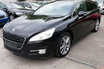 Peugeot 508 375.251 km 2.490 € Essen 45309