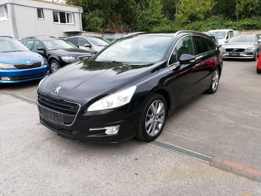 Peugeot 508 375.251 km 2.490 € Essen 45309