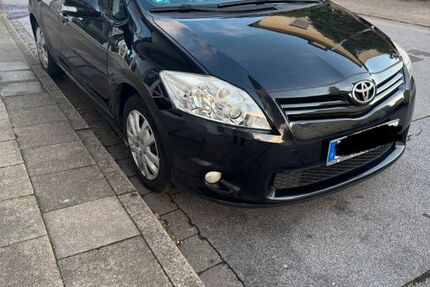 Toyota Auris 114.416 km 4.950 &euro; Essen 45136