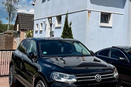 VW Touareg 220.000 km 12.490 &euro; Marl 45770