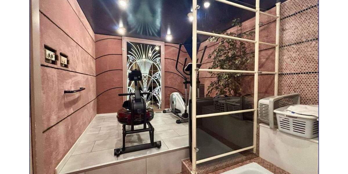 Etagenwohnung Mülheim an der Ruhr Holthausen - 4 Zimmer, 151 m&sup2;, 449.000&euro; | Angebot:25741355